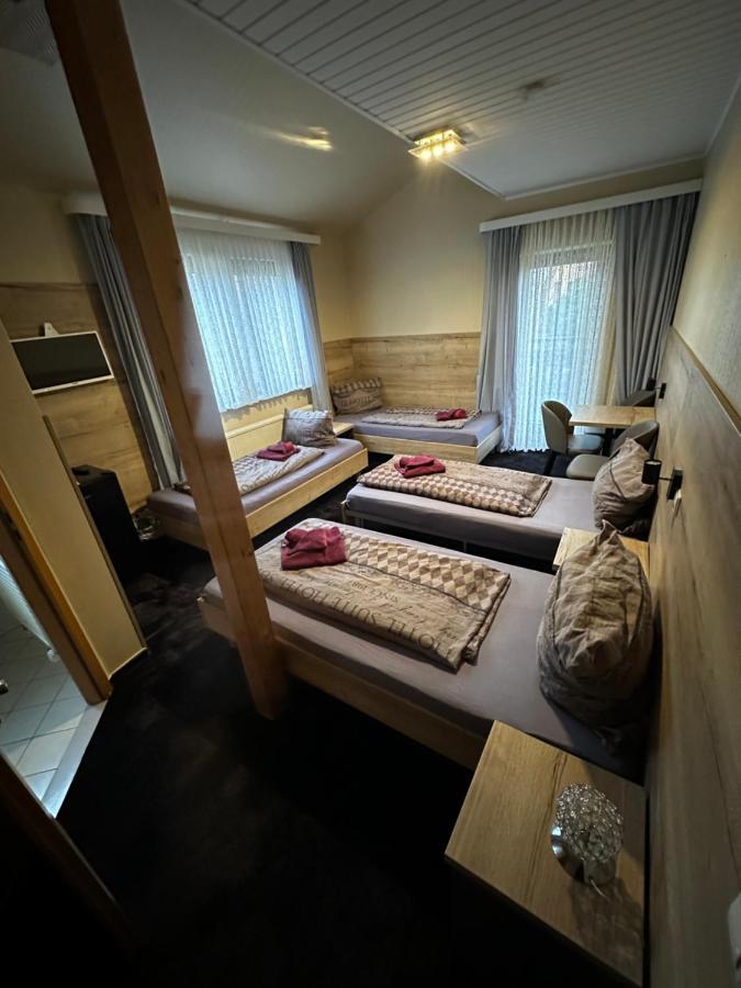 Hotel Pension Pamina Berlin Luaran gambar