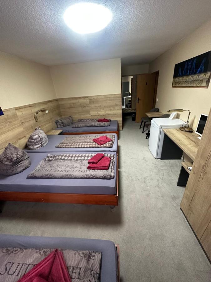 Hotel Pension Pamina Berlin Luaran gambar